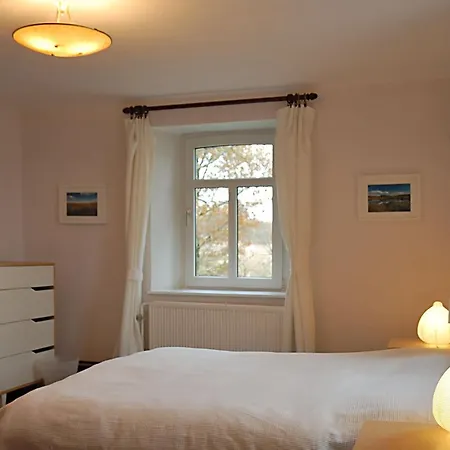 Ruhiges, Gemütliches Mit Großem Garten Ferienhaus