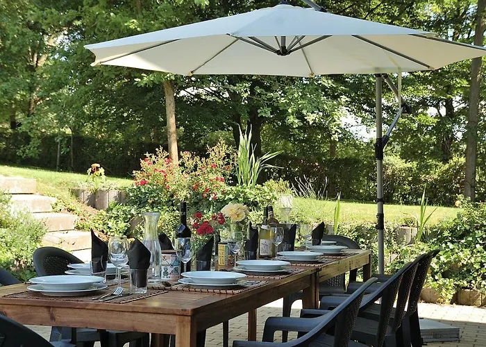 Vakantiehuis Ruhiges, Gemuetliches Mit Grossem Garten Weismes