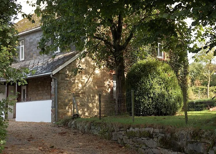 Vakantiehuis Ruhiges, Gemuetliches Mit Grossem Garten Weismes
